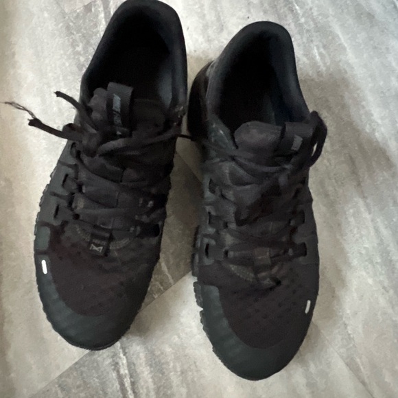 Men’s Nike - Picture 3 of 7